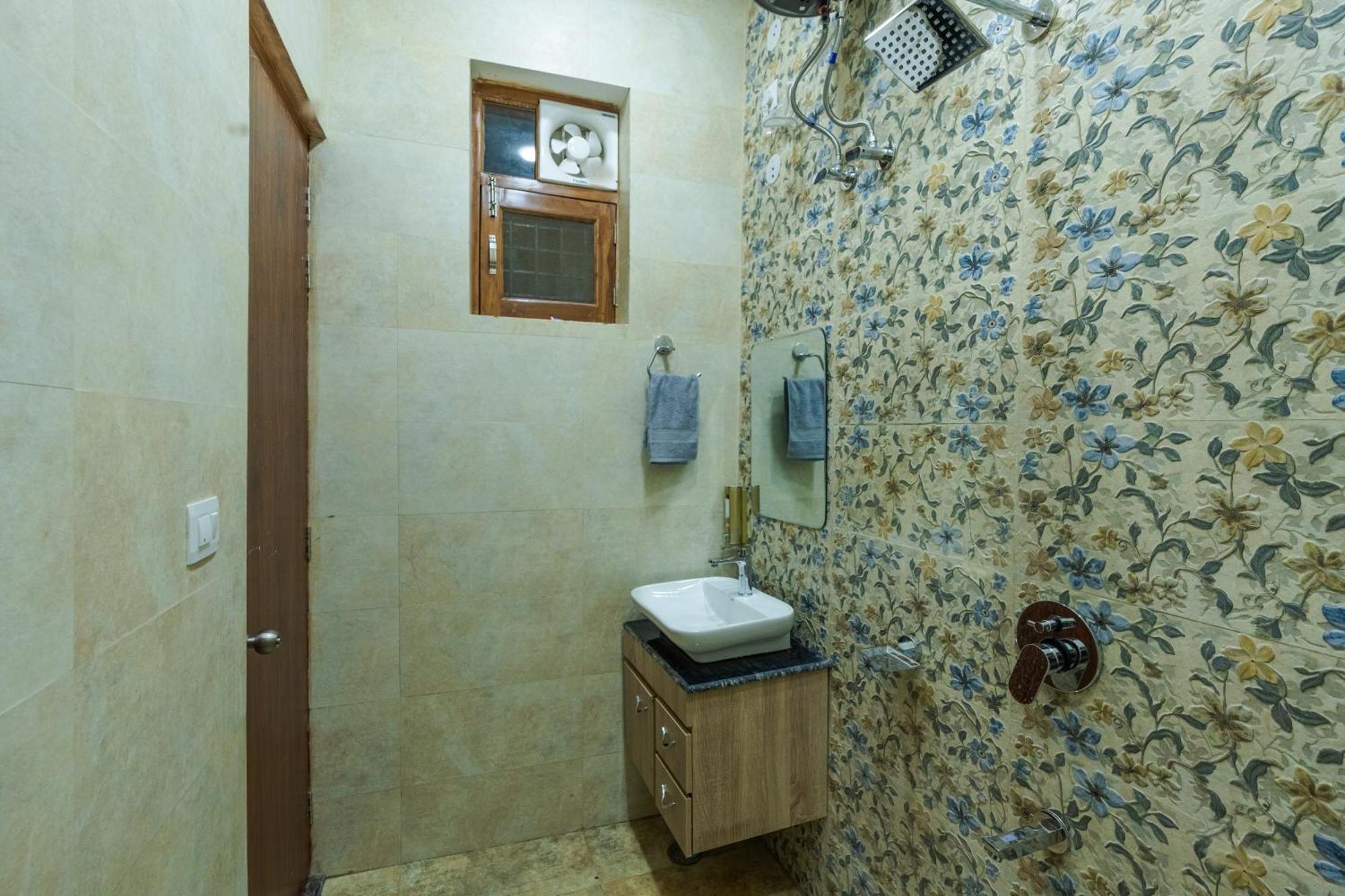 Dhruva - Luxury Villa In Cbd เดห์ราดุน ภายนอก รูปภาพ